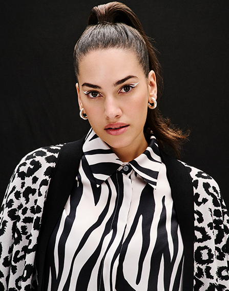 Marina Rinaldi Chemise en sergé de pure soie imprimé animalier